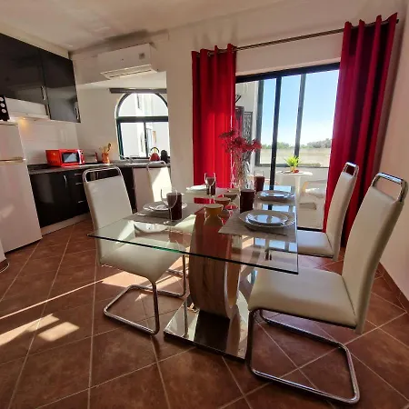Pleasant T1 With Open View In A Calm Area * Alvor