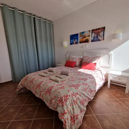 Pleasant T1 With Open View In A Calm Area Alvor